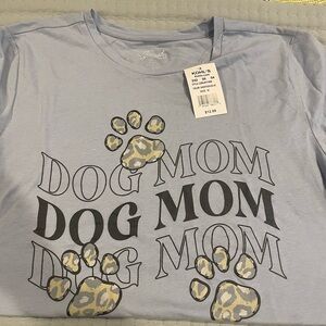 Dog mom tee- new with tags. Size medium